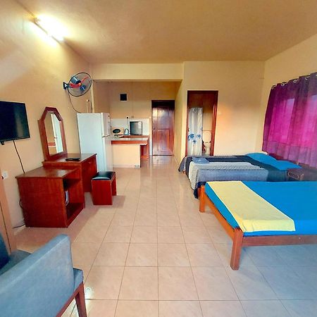 גראנדה באיה Latanier Beach Hotel מראה חיצוני תמונה